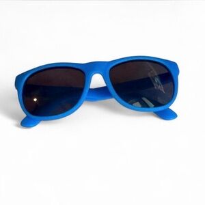 NEW NIP Cobalt Blue Retro Sunglasses UV Protection Sunnies